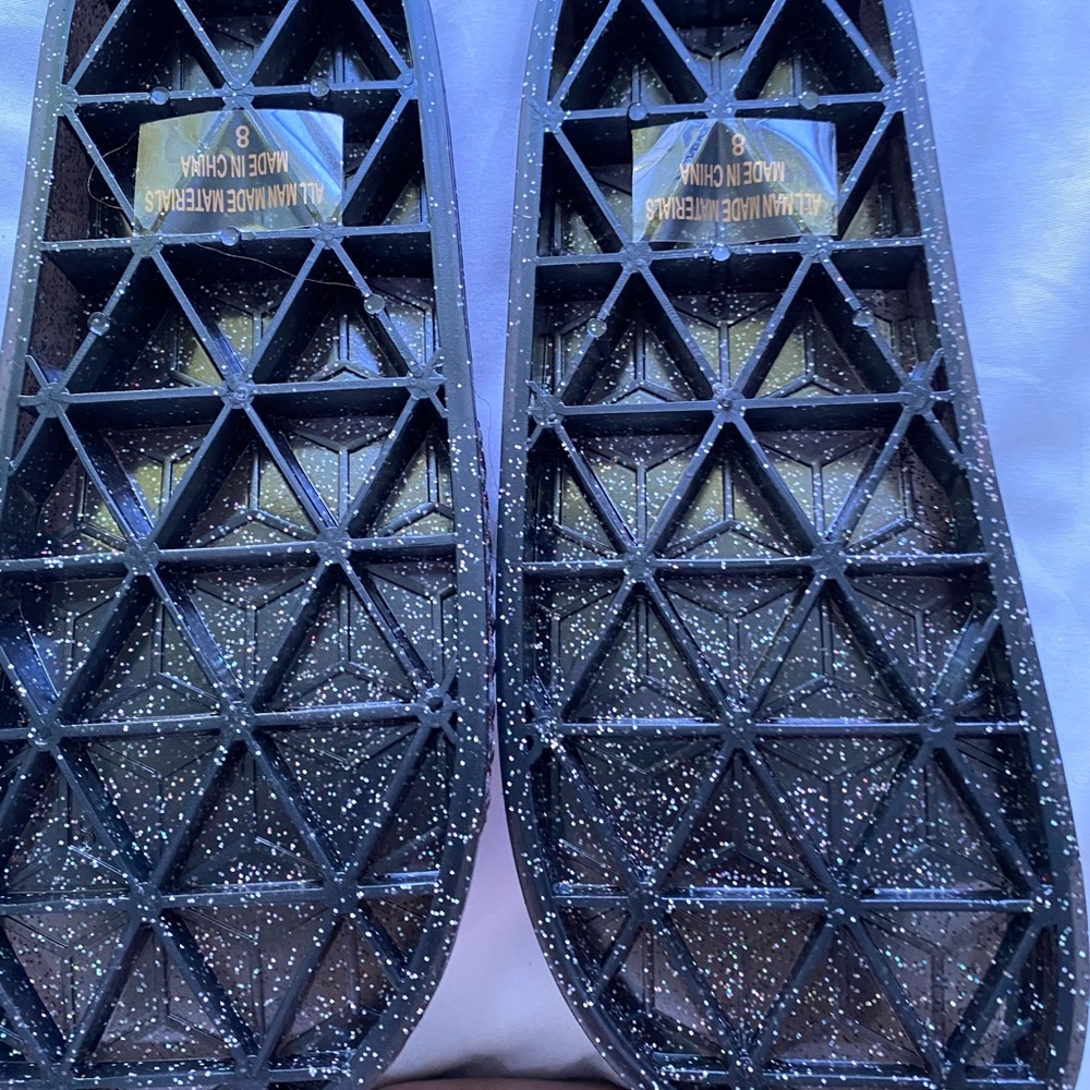 Flip flops/ sandals - Picture 3 of 6